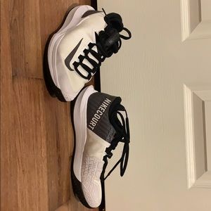 Nike Tennis shoes